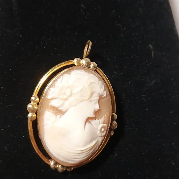 Vintage PR. ST. Co. 1/20 12K GF Cameo Pendant or Pin Hand Carved Shell Woman - Picture 8 of 10